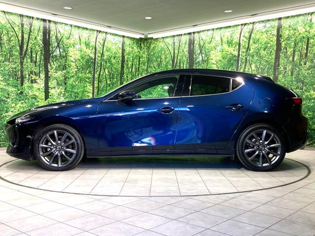 ＭＡＺＤＡ３ファストバック ２０Ｓプロアクティブ　ツーリングセレクション　マツダコネクトナビ　全周囲カメラ　ＢＯＳＥ　衝突被害軽減システム　レーダークルーズ　禁煙車　パワーシート　ドラレコ　コーナーセンサー　スマートキー　ＬＥＤヘッド　ビルトインＥＴＣ　純正１８インチアルミ（40枚目）