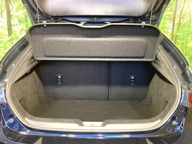 ＭＡＺＤＡ３ファストバック ２０Ｓプロアクティブ　ツーリングセレクション　マツダコネクトナビ　全周囲カメラ　ＢＯＳＥ　衝突被害軽減システム　レーダークルーズ　禁煙車　パワーシート　ドラレコ　コーナーセンサー　スマートキー　ＬＥＤヘッド　ビルトインＥＴＣ　純正１８インチアルミ（48枚目）