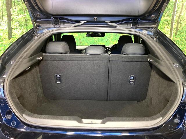 ＭＡＺＤＡ３ファストバック ２０Ｓプロアクティブ　ツーリングセレクション　マツダコネクトナビ　全周囲カメラ　ＢＯＳＥ　衝突被害軽減システム　レーダークルーズ　禁煙車　パワーシート　ドラレコ　コーナーセンサー　スマートキー　ＬＥＤヘッド　ビルトインＥＴＣ　純正１８インチアルミ（49枚目）