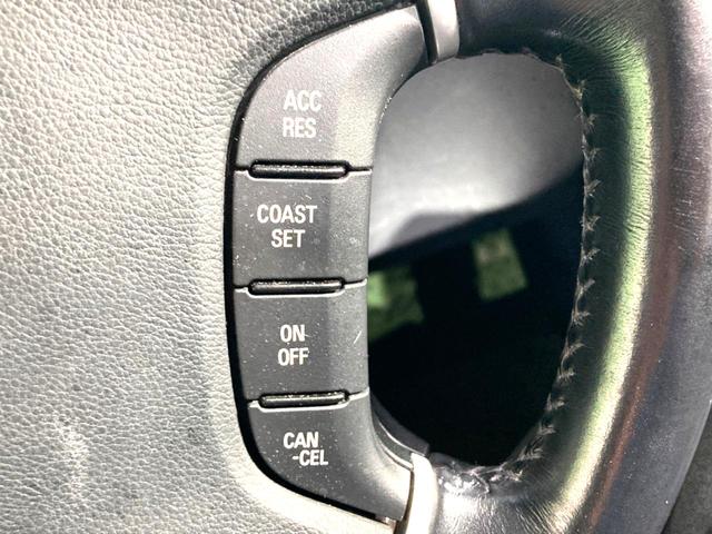 パジェロ ショート　ＶＲ－ＩＩ　サンルーフ　純正ナビ　バックカメラ　寒冷地仕様　禁煙車　クルーズコントロール　シートヒーター　パワーシート　ドラレコ　スマートキー　ＨＩＤ　ＥＴＣ　純正１８インチアルミ　オートライト　オートエアコン（6枚目）