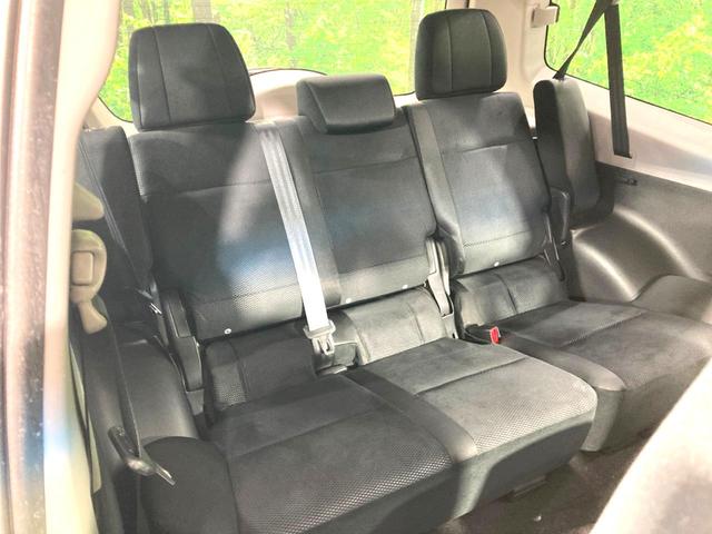 パジェロ ショート　ＶＲ－ＩＩ　サンルーフ　純正ナビ　バックカメラ　寒冷地仕様　禁煙車　クルーズコントロール　シートヒーター　パワーシート　ドラレコ　スマートキー　ＨＩＤ　ＥＴＣ　純正１８インチアルミ　オートライト　オートエアコン（9枚目）