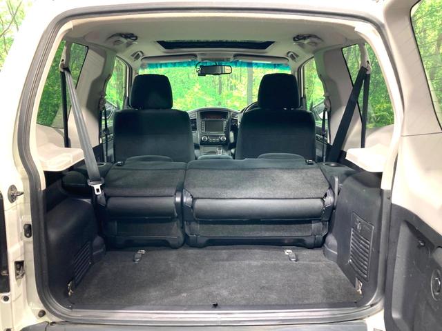 パジェロ ショート　ＶＲ－ＩＩ　サンルーフ　純正ナビ　バックカメラ　寒冷地仕様　禁煙車　クルーズコントロール　シートヒーター　パワーシート　ドラレコ　スマートキー　ＨＩＤ　ＥＴＣ　純正１８インチアルミ　オートライト　オートエアコン（10枚目）