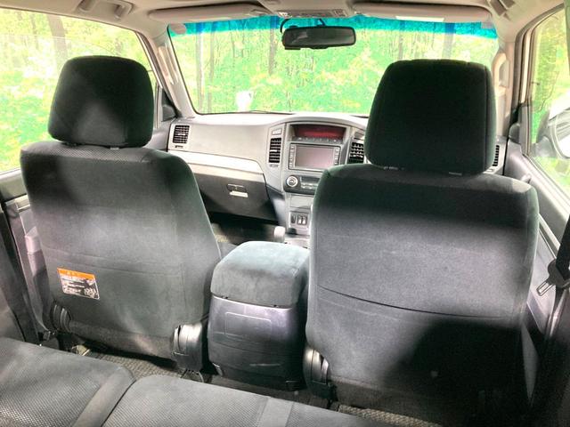 パジェロ ショート　ＶＲ－ＩＩ　サンルーフ　純正ナビ　バックカメラ　寒冷地仕様　禁煙車　クルーズコントロール　シートヒーター　パワーシート　ドラレコ　スマートキー　ＨＩＤ　ＥＴＣ　純正１８インチアルミ　オートライト　オートエアコン（26枚目）