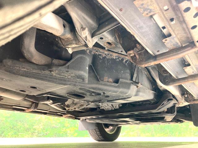 パジェロ ショート　ＶＲ－ＩＩ　サンルーフ　純正ナビ　バックカメラ　寒冷地仕様　禁煙車　クルーズコントロール　シートヒーター　パワーシート　ドラレコ　スマートキー　ＨＩＤ　ＥＴＣ　純正１８インチアルミ　オートライト　オートエアコン（28枚目）