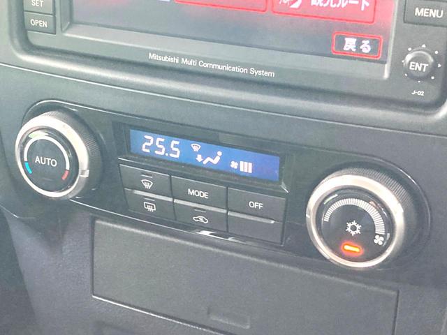 パジェロ ショート　ＶＲ－ＩＩ　サンルーフ　純正ナビ　バックカメラ　寒冷地仕様　禁煙車　クルーズコントロール　シートヒーター　パワーシート　ドラレコ　スマートキー　ＨＩＤ　ＥＴＣ　純正１８インチアルミ　オートライト　オートエアコン（50枚目）