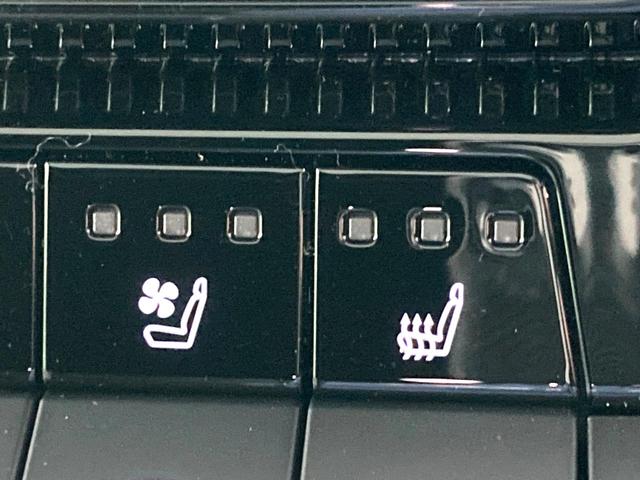 ランドクルーザー２５０ ＶＸ　サンルーフ　全周囲カメラ　ＪＢＬ　純正１２．３型ＤＡ　丸目１眼ＬＥＤヘッドライト　衝突軽減　レーダークルーズ　禁煙車　電動リアゲート　レザーシート　シートベンチレーション　デジタルインナーミラー（64枚目）