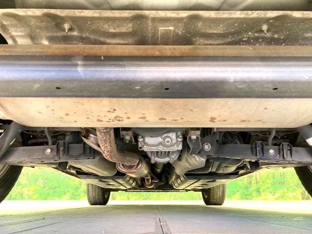 エクストレイル ２０Ｘ　ハイブリッド　エマージェンシーブレーキＰ　純正９型ナビ　後席モニター　バックカメラ　衝突軽減　禁煙車　電動リアゲート　コーナーセンサー　スマートキー　ＬＥＤヘッド　ルーフレール　ビルトインＥＴＣ　純正１７インチアルミ　オートライト（19枚目）