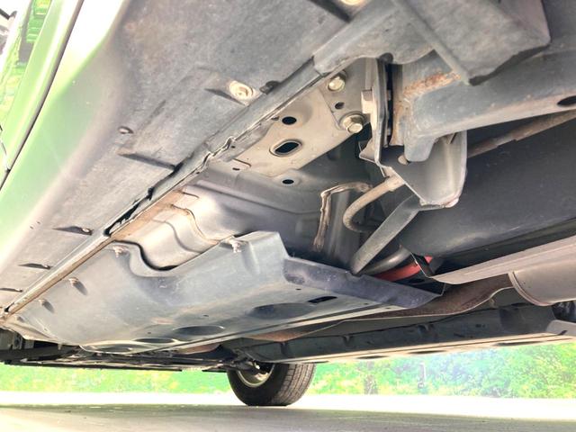 エクストレイル ２０Ｘ　ハイブリッド　エマージェンシーブレーキＰ　純正９型ナビ　後席モニター　バックカメラ　衝突軽減　禁煙車　電動リアゲート　コーナーセンサー　スマートキー　ＬＥＤヘッド　ルーフレール　ビルトインＥＴＣ　純正１７インチアルミ　オートライト（32枚目）