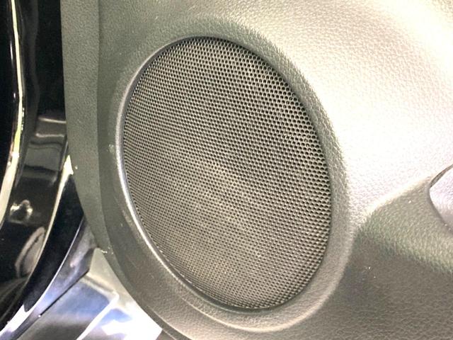 エクストレイル ２０Ｘ　ハイブリッド　エマージェンシーブレーキＰ　純正９型ナビ　後席モニター　バックカメラ　衝突軽減　禁煙車　電動リアゲート　コーナーセンサー　スマートキー　ＬＥＤヘッド　ルーフレール　ビルトインＥＴＣ　純正１７インチアルミ　オートライト（41枚目）