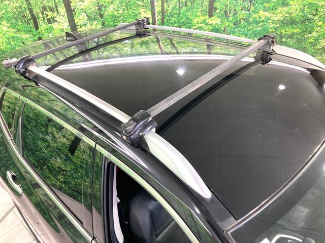 エクストレイル ２０Ｘ　ハイブリッド　エマージェンシーブレーキＰ　純正９型ナビ　後席モニター　バックカメラ　衝突軽減　禁煙車　電動リアゲート　コーナーセンサー　スマートキー　ＬＥＤヘッド　ルーフレール　ビルトインＥＴＣ　純正１７インチアルミ　オートライト（64枚目）