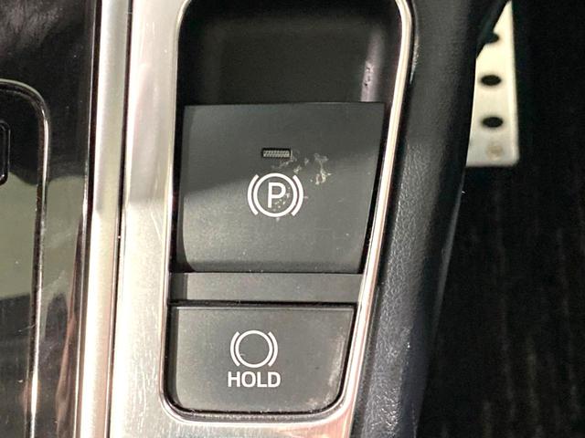 アルファード ２．５Ｓ　サンルーフ　両側電動ドア　後席モニター　バックカメラ　衝突被害軽減システム　レーダークルーズ　禁煙車　ドラレコ　コーナーセンサー　スマートキー　ＬＥＤヘッド　ビルトインＥＴＣ　純正１８インチアルミ（38枚目）