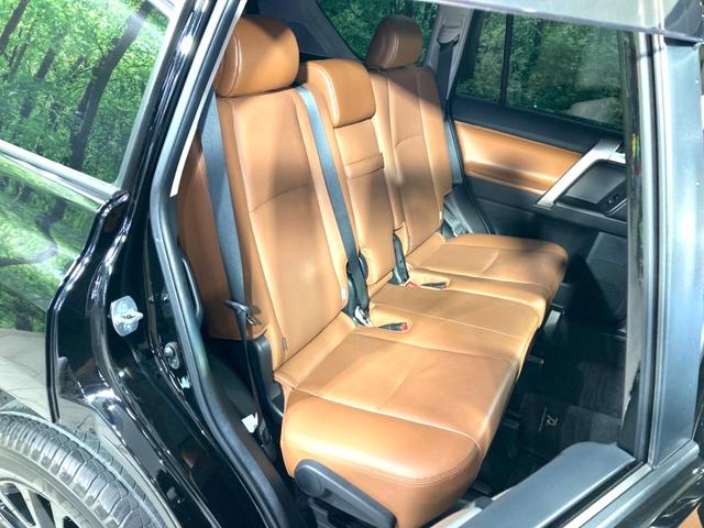 ランドクルーザープラド TX Lパッケージ 70thアニバーサリーリミテッド 禁煙車 7人乗り サンルーフ メーカー9型ナビ 全周囲カメラ セーフティセンス 茶皮シート シートベンチレーション LEDヘッドライト ETC ブラインドスポットモニター オートマチックハイビーム(9枚目)