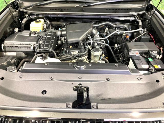 ランドクルーザープラド TX Lパッケージ 70thアニバーサリーリミテッド 禁煙車 7人乗り サンルーフ メーカー9型ナビ 全周囲カメラ セーフティセンス 茶皮シート シートベンチレーション LEDヘッドライト ETC ブラインドスポットモニター オートマチックハイビーム(19枚目)