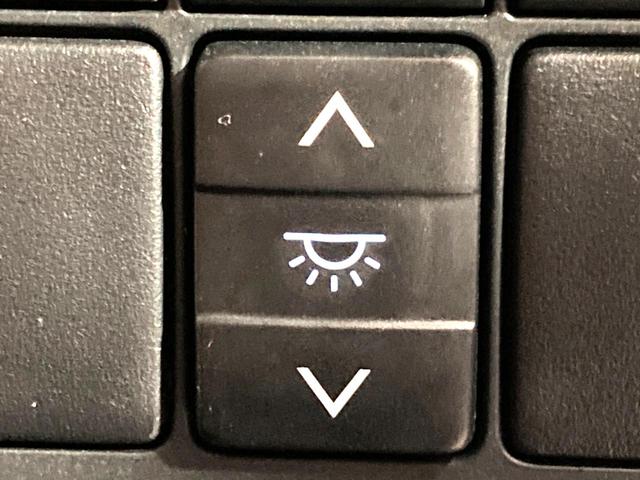 ランドクルーザープラド TX Lパッケージ 70thアニバーサリーリミテッド 禁煙車 7人乗り サンルーフ メーカー9型ナビ 全周囲カメラ セーフティセンス 茶皮シート シートベンチレーション LEDヘッドライト ETC ブラインドスポットモニター オートマチックハイビーム(55枚目)