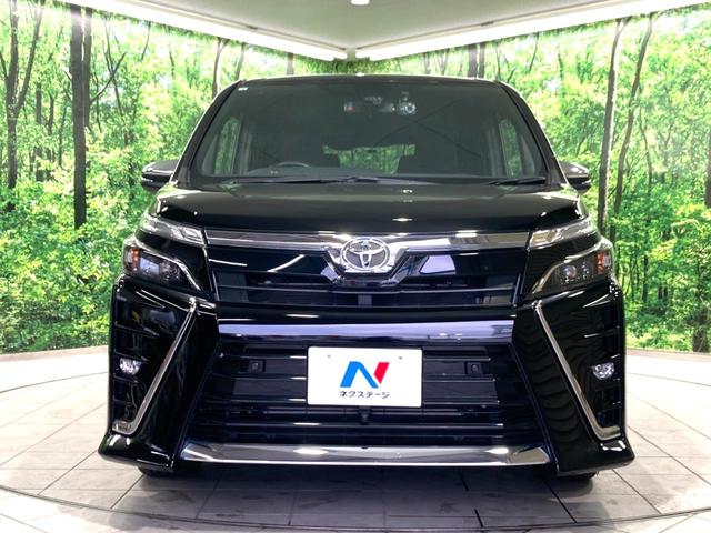 ヴォクシー ＺＳ　煌ＩＩ　純正９インチＳＤナビ　両側電動ドア　バックカメラ　衝突被害軽減システム　禁煙車　ドラレコ　コーナーセンサー　スマートキー　ＬＥＤヘッド　ＥＴＣ２．０　クルコン　純正１６インチアルミ　オートハイビーム（15枚目）