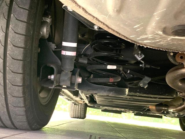 ヴォクシー ＺＳ　煌ＩＩ　純正９インチＳＤナビ　両側電動ドア　バックカメラ　衝突被害軽減システム　禁煙車　ドラレコ　コーナーセンサー　スマートキー　ＬＥＤヘッド　ＥＴＣ２．０　クルコン　純正１６インチアルミ　オートハイビーム（21枚目）