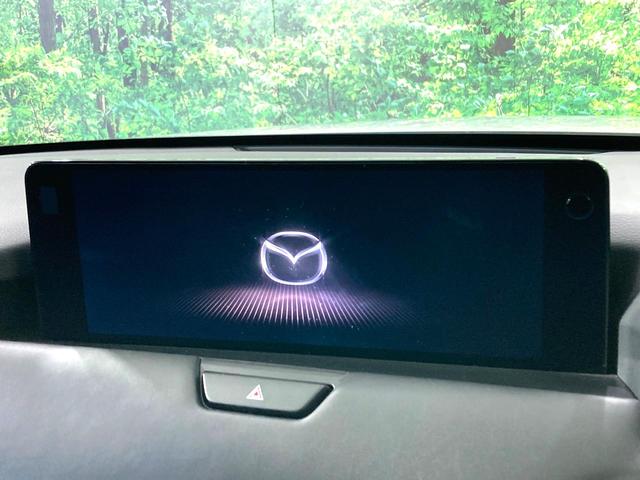 ＣＸ－６０ ２５Ｓ　エクスクルーシブモード　純正１２．３型ディスプレイ　全周囲カメラ　ＢＯＳＥ　衝突軽減　レーダークルーズ　禁煙車　電動リアゲート　レザーシート　シートベンチレーション　コーナーセンサー　スマートキー　ＬＥＤヘッド　ＥＴＣ（3枚目）