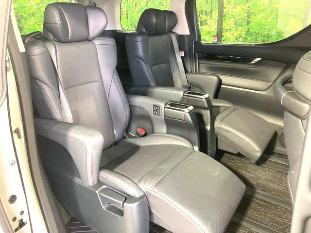 アルファード 2.5S Cパッケージ サンルーフ 純正9型DA 両側電動ドア 後席モニター 3眼ヘッドライト バックカメラ 100V電源 衝突軽減 レーダークルーズ 禁煙車 電動リアゲート シートベンチレーション デジタルインナーミラー(8枚目)