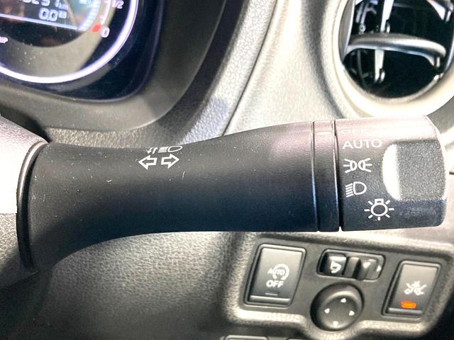 ノート Ｘ　ＤＩＧ－Ｓ　Ｖセレクション＋セーフティ　純正ＳＤナビ　全周囲カメラ　衝突被害軽減システム　コーナーセンサー　スマートキー　ＥＴＣ　車線逸脱警報　オートライト　オートエアコン　Ｂｌｕｅｔｏｏｔｈ　ＣＤ　ＤＶＤ再生　地デジ（42枚目）