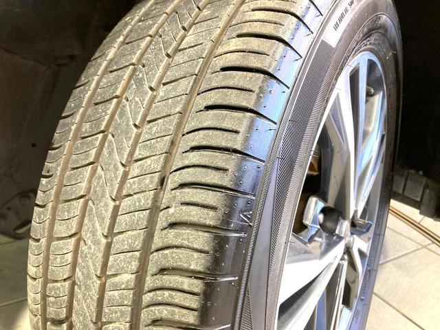 エクストレイル ２０Ｘ　ＳＤナビ　バックカメラ　衝突被害軽減システム　禁煙車　電動リアゲート　ハーフレザーシート　コーナーセンサー　スマートキー　ＥＴＣ　純正１８インチアルミ　デュアルエアコン　Ｂｌｕｅｔｏｏｔｈ　ＣＤ（25枚目）