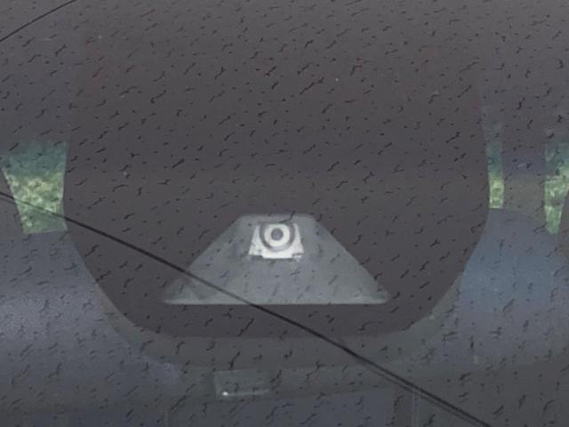 オデッセイハイブリッド ハイブリッドアブソルート・ホンダセンシング 禁煙車 メーカーナビ 両側電動ドア 衝突被害軽減システム 後席モニター 全周囲カメラ 100V電源 レーダークルーズ ハーフレザーシート パワーシート ドラレコ コーナーセンサー LEDヘッド(3枚目)