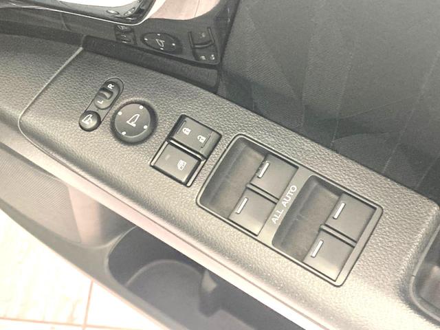 オデッセイハイブリッド ハイブリッドアブソルート・ホンダセンシング 禁煙車 メーカーナビ 両側電動ドア 衝突被害軽減システム 後席モニター 全周囲カメラ 100V電源 レーダークルーズ ハーフレザーシート パワーシート ドラレコ コーナーセンサー LEDヘッド(39枚目)