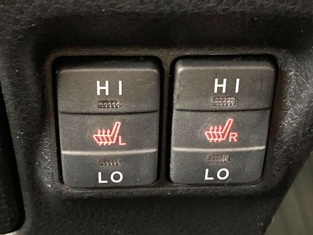 ヴォクシー ハイブリッドＺＳ　煌ＩＩＩ　衝突被害軽減システム　純正１０型ＳＤナビ　両側電動ドア　バックカメラ　ハーフレザーシート　ドラレコ　コーナーセンサー　スマートキー　ＬＥＤヘッド　ＥＴＣ２．０　クルコン　純正１６インチアルミ（7枚目）