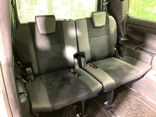 ヴォクシー ハイブリッドＺＳ　煌ＩＩＩ　衝突被害軽減システム　純正１０型ＳＤナビ　両側電動ドア　バックカメラ　ハーフレザーシート　ドラレコ　コーナーセンサー　スマートキー　ＬＥＤヘッド　ＥＴＣ２．０　クルコン　純正１６インチアルミ（10枚目）