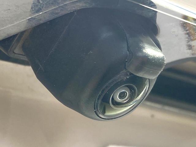 ヴォクシー ハイブリッドＺＳ　煌ＩＩＩ　衝突被害軽減システム　純正１０型ＳＤナビ　両側電動ドア　バックカメラ　ハーフレザーシート　ドラレコ　コーナーセンサー　スマートキー　ＬＥＤヘッド　ＥＴＣ２．０　クルコン　純正１６インチアルミ（26枚目）