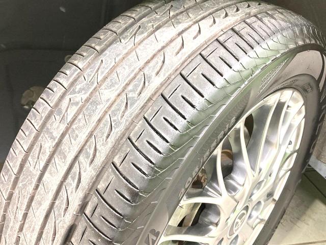 ヴォクシー ハイブリッドＺＳ　煌ＩＩＩ　衝突被害軽減システム　純正１０型ＳＤナビ　両側電動ドア　バックカメラ　ハーフレザーシート　ドラレコ　コーナーセンサー　スマートキー　ＬＥＤヘッド　ＥＴＣ２．０　クルコン　純正１６インチアルミ（32枚目）