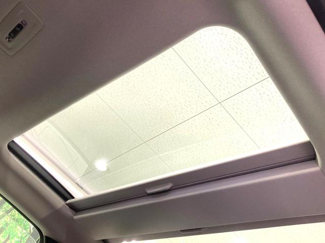 プリウス Z ガラスルーフ 純正12.3型ディスプレイ 全周囲カメラ 100V電源 デジタルインナーミラー 衝突軽減 レーダークルーズ BSM 禁煙車 電動リアゲート レザーシート シートベンチレーション LED(5枚目)