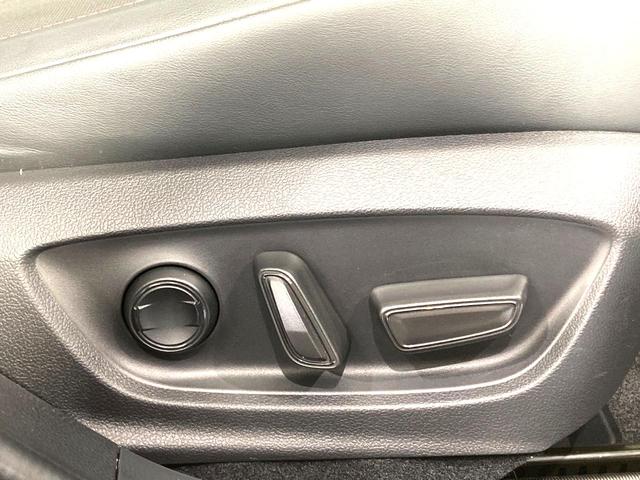 プリウス Z ガラスルーフ 純正12.3型ディスプレイ 全周囲カメラ 100V電源 デジタルインナーミラー 衝突軽減 レーダークルーズ BSM 禁煙車 電動リアゲート レザーシート シートベンチレーション LED(43枚目)