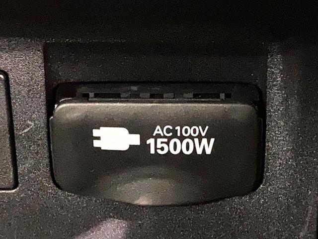 プリウス Z ガラスルーフ 純正12.3型ディスプレイ 全周囲カメラ 100V電源 デジタルインナーミラー 衝突軽減 レーダークルーズ BSM 禁煙車 電動リアゲート レザーシート シートベンチレーション LED(44枚目)