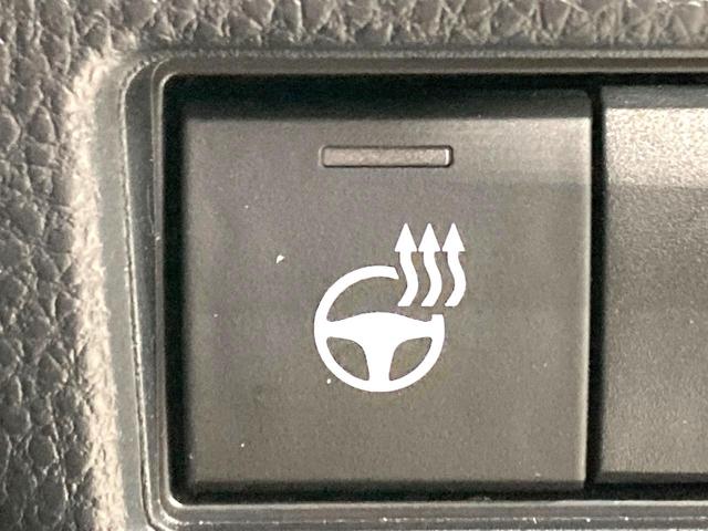 プリウス Z ガラスルーフ 純正12.3型ディスプレイ 全周囲カメラ 100V電源 デジタルインナーミラー 衝突軽減 レーダークルーズ BSM 禁煙車 電動リアゲート レザーシート シートベンチレーション LED(54枚目)