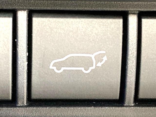 プリウス Z ガラスルーフ 純正12.3型ディスプレイ 全周囲カメラ 100V電源 デジタルインナーミラー 衝突軽減 レーダークルーズ BSM 禁煙車 電動リアゲート レザーシート シートベンチレーション LED(56枚目)