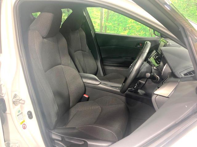 C-HR S 禁煙車 純正SDナビ レーダークルーズコントロール レーンアシスト ETC バックカメラ Bluetooth 純正17インチAW フルセグTV プライバシーガラス オートマチックハイビーム(8枚目)