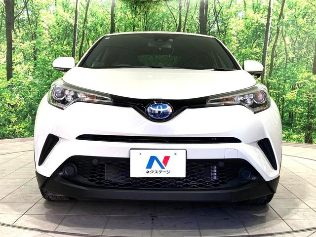C-HR S 禁煙車 純正SDナビ レーダークルーズコントロール レーンアシスト ETC バックカメラ Bluetooth 純正17インチAW フルセグTV プライバシーガラス オートマチックハイビーム(14枚目)