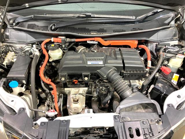 オデッセイハイブリッド ハイブリッドアブソルート・ホンダセンシング 純正ナビ 両側電動ドア 後席モニター バックカメラ 衝突軽減 クルーズコントロール 禁煙車 ハーフレザー パワーシート コーナーセンサー スマートキー LEDヘッド ETC(18枚目)