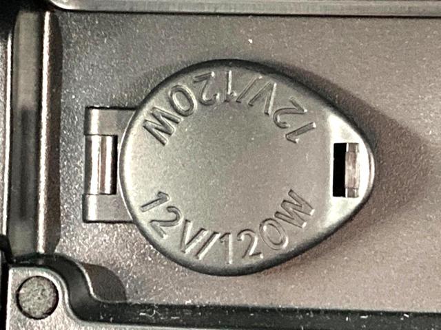 カムリ ハイブリッド　Ｇパッケージ　純正ＳＤナビ　バックカメラ　禁煙車　パワーシート　スマートキー　ＨＩＤヘッドライト　ＥＴＣ　クルーズコントロール　純正１７インチアルミ　デュアルエアコン　Ｂｌｕｅｔｏｏｔｈ　ＣＤ　ＤＶＤ再生　フルセグ（47枚目）