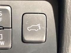 �ڥѥ�Хå��ɥ��ۥ��ޡ��ȥ����䱿ž�ʤΥܥ���򲡤������ǥꥢ�����Ȥ���ư�ǳ��Ĥ��ޤ�����ʪ����äƤ�����䡢�⤤���֤ˤ���Хå��ɥ����Ĥ��ݤ������ʵ�ǽ�Ǥ��� 7