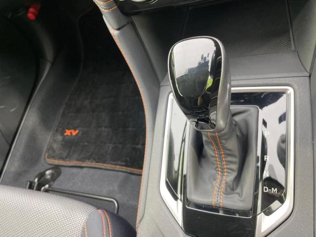 ＸＶ ４ＷＤ２．０ｅ－Ｌアイサイト　保証書／純正　ＳＤナビ／衝突安全装置／車線逸脱防止支援システム／ドライブレコーダー　純正／ヘッドランプ　ＬＥＤ／ＵＳＢジャック／Ｂｌｕｅｔｏｏｔｈ接続／ＥＴＣ／ＥＢＤ付ＡＢＳ／横滑り防止装置　４ＷＤ（18枚目）