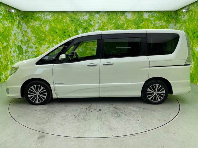 セレナ ハイウェイスターVセレクションプラスセーフティ2HV 新品タイヤ/保証書/社外 8インチ SDナビ/フリップダウンモニター 社外 10.2インチ/インテリジェントルームミラー/衝突安全装置/両側電動スライドドア/全方位モニター 衝突被害軽減システム(2枚目)