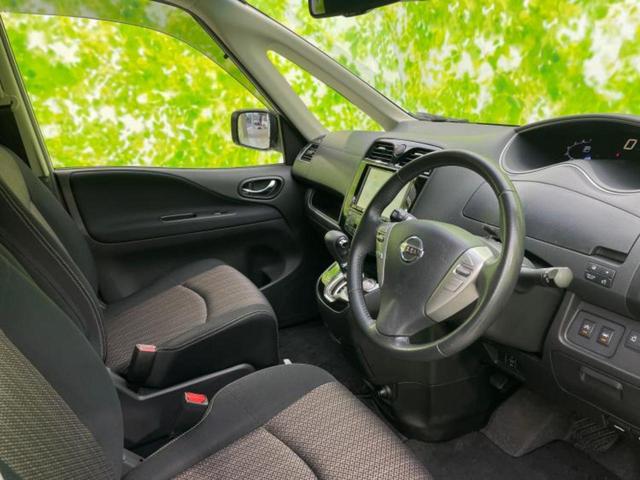 セレナ ハイウェイスターVセレクションプラスセーフティ2HV 新品タイヤ/保証書/社外 8インチ SDナビ/フリップダウンモニター 社外 10.2インチ/インテリジェントルームミラー/衝突安全装置/両側電動スライドドア/全方位モニター 衝突被害軽減システム(4枚目)