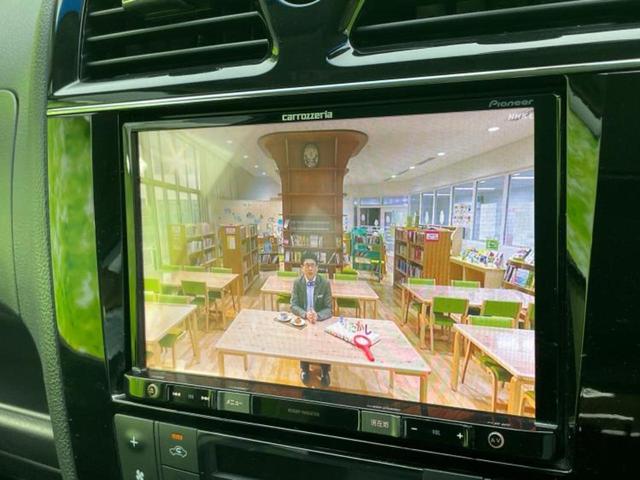 セレナ ハイウェイスターVセレクションプラスセーフティ2HV 新品タイヤ/保証書/社外 8インチ SDナビ/フリップダウンモニター 社外 10.2インチ/インテリジェントルームミラー/衝突安全装置/両側電動スライドドア/全方位モニター 衝突被害軽減システム(13枚目)