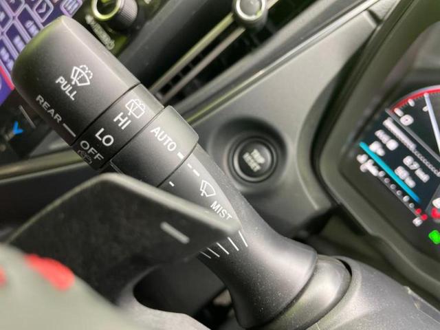 レヴォーグ 4WD STIスポーツEX 保証書/純正 11.6インチ SDナビ/デジタルインナーミラー/衝突安全装置/シートヒーター/全方位モニター/車線逸脱防止支援システム/シート フルレザー/パーキングアシスト バックガイド 革シート(17枚目)