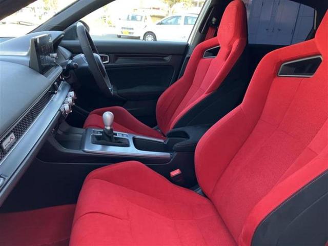 シビック タイプR 保証書/純正 SDナビ/衝突安全装置/車線逸脱防止支援システム/ドライブレコーダー 前後/ヘッドランプ LED/USBジャック/Bluetooth接続/ETC2.0/EBD付ABS/横滑り防止装置(6枚目)