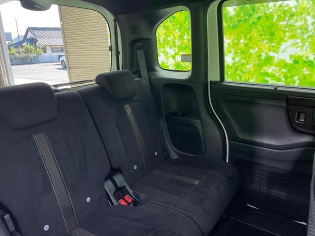 N-BOXカスタム G・Lホンダセンシング 保証書/社外 8インチ SDナビ/デジタルインナーミラー/電動スライドドア/ヘッドランプ LED/Bluetooth接続/ETC/EBD付ABS/横滑り防止装置/アイドリングストップ バックカメラ(5枚目)