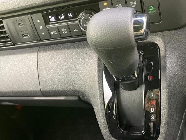 Ｎ－ＢＯＸカスタム ヒョウジュン　新品タイヤ／保証書／純正　８インチ　ナビ／ホンダセンシング／電動スライドドア／シートヒーター／車線逸脱防止支援システム／ヘッドランプ　ＬＥＤ／ＵＳＢジャック／Ｂｌｕｅｔｏｏｔｈ接続／ＥＴＣ（18枚目）