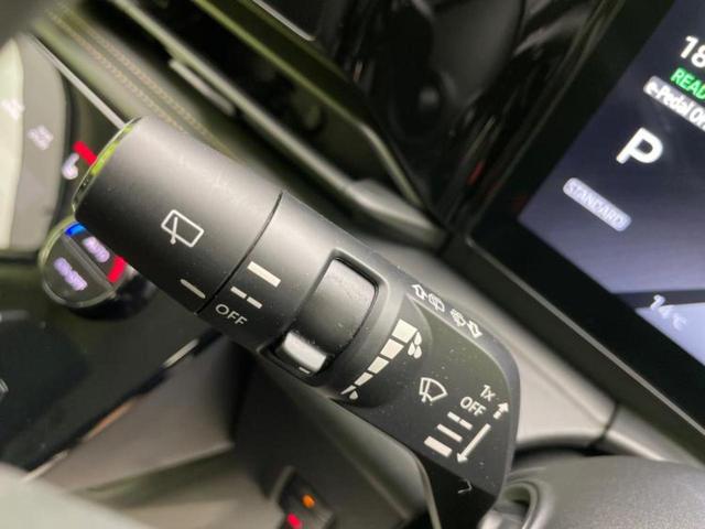 セレナ eパワーハイウェイスターV 新品タイヤ/保証書/純正 SDナビ/インテリジェントルームミラー/衝突安全装置/ハンズフリー電動スライドドア/シートヒーター 前席/アラウンドビューモニター/車線逸脱防止支援システム/プロパイロット(17枚目)