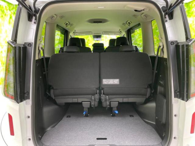 セレナ eパワーハイウェイスターV 新品タイヤ/保証書/純正 SDナビ/インテリジェントルームミラー/衝突安全装置/ハンズフリー電動スライドドア/シートヒーター 前席/アラウンドビューモニター/車線逸脱防止支援システム/プロパイロット(20枚目)